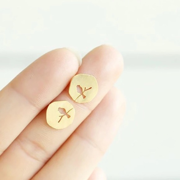 “Tweet” Bird Plate Minimalist Simple Stud Earrings - Picture 4 of 9